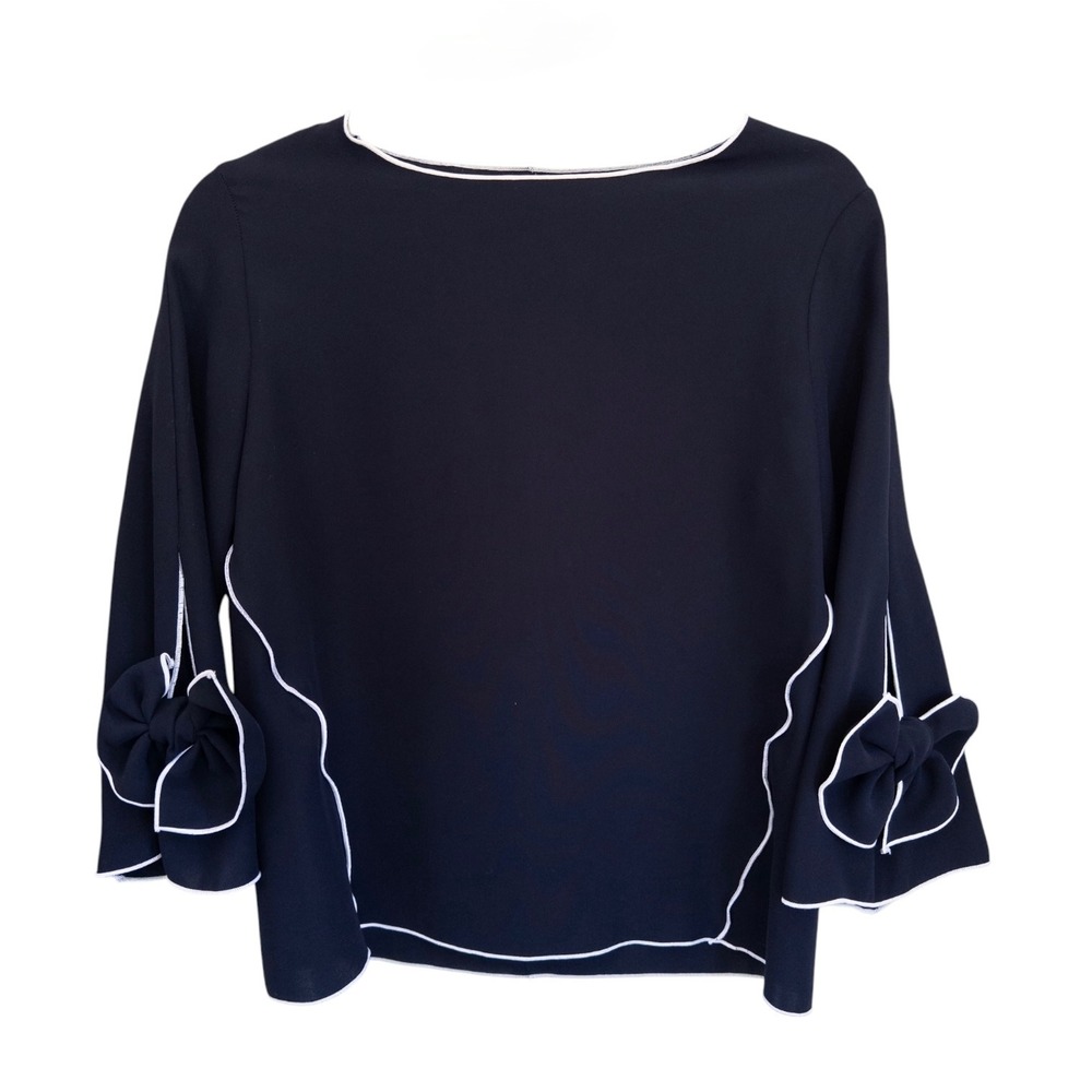 Zara Basic Navy Bow Sleeve Blouse
(Medium)